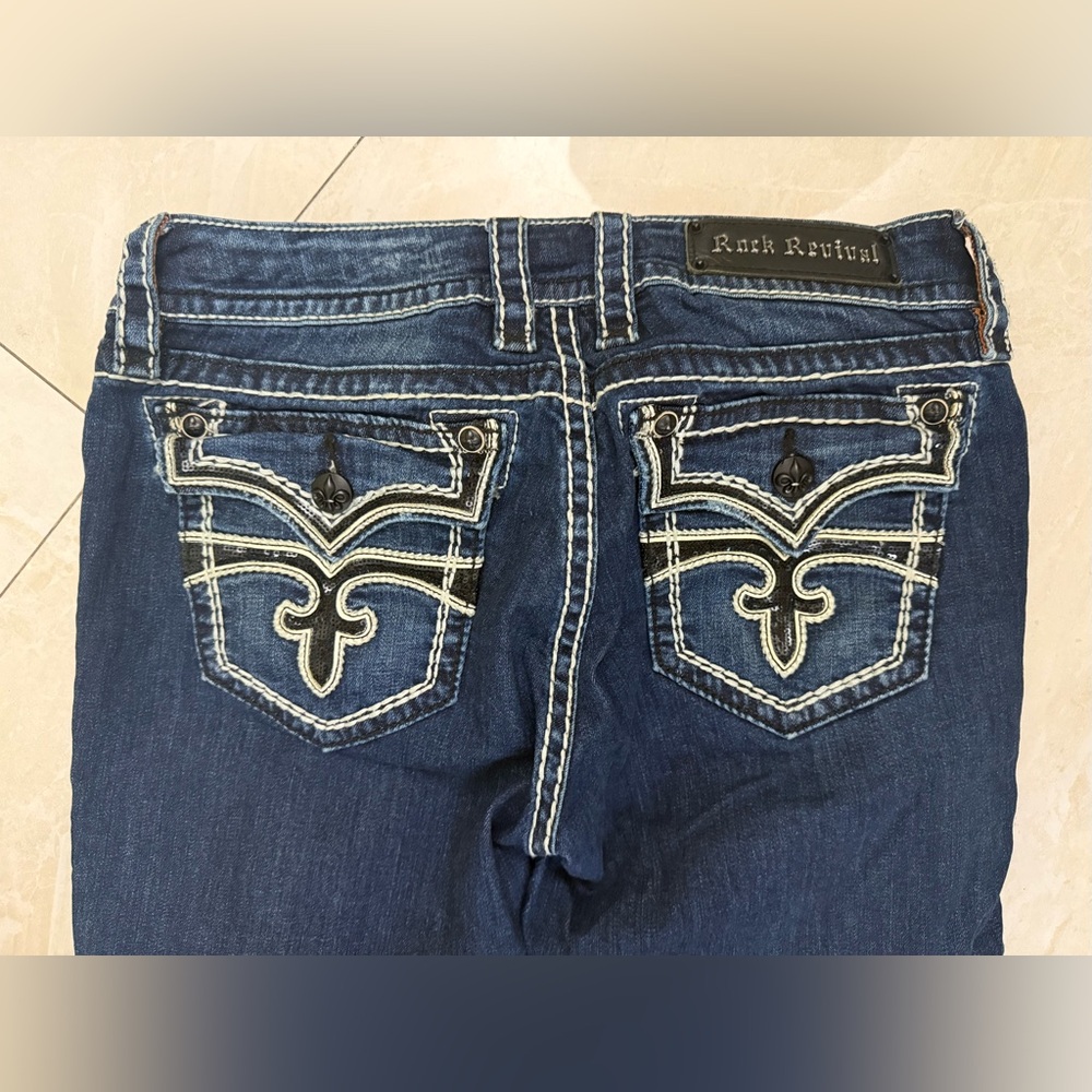 Rock Revival Women’s Blue Celine Capri denim 32 $149